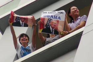 Người Sài Gòn nồng nhiệt chào đón ông Obama 