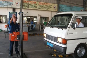 Có bao nhiêu tiền thì được mở trạm xét xe?