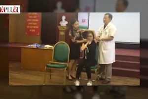 Clip: Cách sơ cứu khi bị tôn cứa cổ