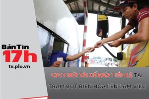 CSGT mời tài xế đưa tiền lẻ tại trạm BOT lên làm việc