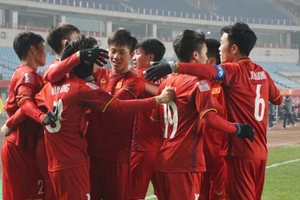 U-23 Việt Nam vượt qua Iraq để vào bán kết