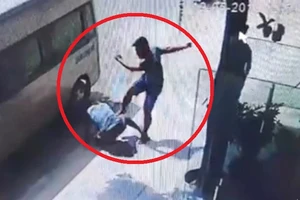 Tài xế bị đánh vì nghi không đưa khách vào khách sạn