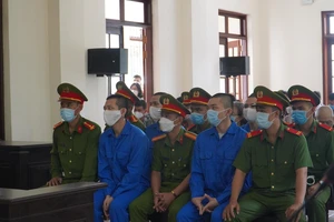 Hoãn xử vụ Tịnh thất Bồng Lai