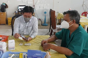 Khẩn trương giải quyết tình trạng thiếu thuốc, vật tư y tế