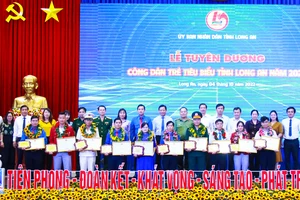 Long An tuyên dương mười công dân trẻ tiêu biểu