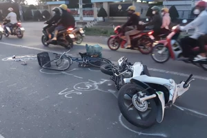 Long An: 3 vụ tai nạn xảy ra liên tiếp, khiến 1 người tử vong và 3 người bị thương nặng