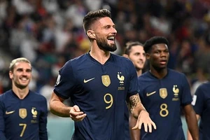 Video bàn thắng Pháp vs Úc: Ngược dòng ấn tượng của Nhà Vô địch