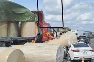 Tai nạn trên cao tốc khiến 3 người bị thương