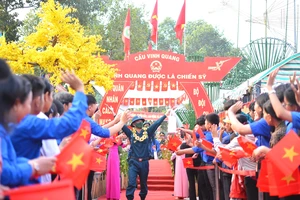 Long An: Có 1.601 thanh niên lên đường nhập ngũ