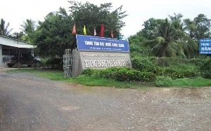 Tạm đình chỉ hoạt động Trung tâm dạy nghề Hàng Giang vì Giám đốc nhận hối lộ