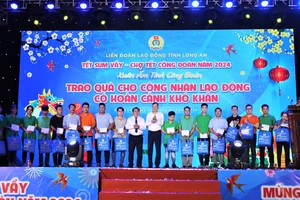 Long An : Trên 105 tỷ đồng chăm lo công nhân vui xuân, đón tết