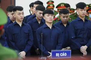 Hoãn phiên tòa xét xử vụ bắn nhau trước quán karaoke XO ở Tiền Giang