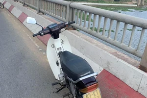 Buồn chuyện tình cảm nam thanh niên 18 tuổi nhảy cầu tự tử