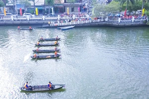 Sôi nổi giải đua xuồng ba lá tỉnh Long An lần thứ I năm 2024