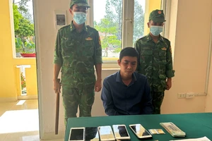 Khởi tố người đàn ông mang vàng nhập cảnh trái phép vào Việt Nam