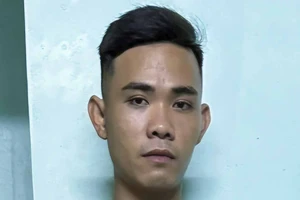 Khởi tố nam thanh niên bắn súng vào tiệm Spa