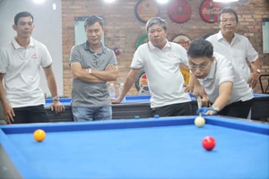 32 nhà báo phóng viên, cộng tác viên tham gia giải Bida lần XI