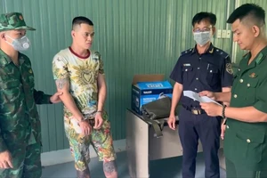 Kẻ có 4 tiền án lẩn trốn truy nã sang Campuchia 