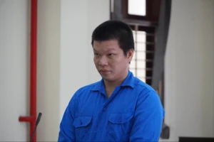 Kẻ bắt cóc con gái bạn thân lấy tiền trả nợ cờ bạc bị phạt 15 năm tù