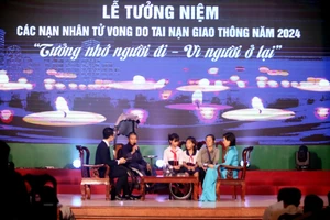 Long An tổ chức lễ tưởng niệm nạn nhân tai nạn giao thông