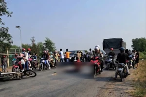 Về quê đón tết, hai anh em gặp tai nạn thương tâm