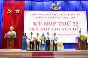 18 cơ quan chuyên môn thuộc UBND tỉnh Long An còn 15 cơ quan