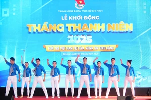 Phó Thủ tướng Lê Thành Long phát động Tháng Thanh niên 2025 tại Long An