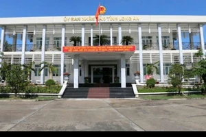 Trung tâm hành chính đặt tại Tây Ninh sau sáp nhập với Long An là không chính xác