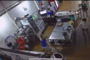 Án mạng tại quán lẩu dê ở Long An