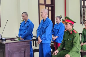 Mua hai gói ma túy, ba người lãnh án 36 năm tù