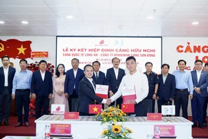 Cảng quốc tế Long An hợp tác với Cụm cảng Sơn Đông Trung Quốc và hãng tàu của Singapore