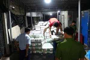 Tây Ninh: Phát hiện hơn 15 tấn thịt đông lạnh chưa rõ xuất xứ