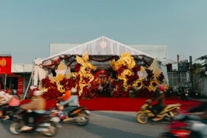 Đám cưới gây “bão” mạng xã hội, Kho gạo lột xác thành trung tâm tiệc cưới ở Tây Ninh