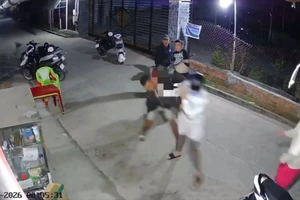 Cãi vã lúc nửa đêm, một thanh niên bị chém tử vong