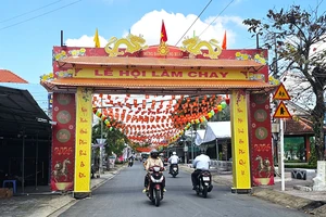 Tây Ninh: Không khí “tết thứ hai” tại Lễ hội Làm Chay