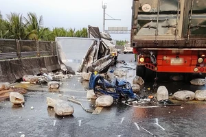 Dừng xe giữa cao tốc, cái giá phải trả là sinh mạng