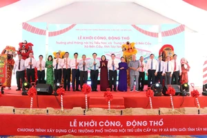 Tây Ninh khởi công xây dựng 19 trường nội trú tại xã biên giới