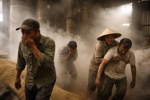 Ngạt khói tại lò sấy lúa ở Đồng Tháp, 1 người tử vong, 6 người nhập viện