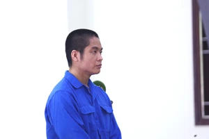 Gây án giết người từ câu nói 'có biết mình là ai hay không?'