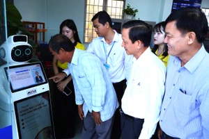 Tây Ninh: Xã Long Cang tiên phong mở hành chính ngoài giờ bằng AI