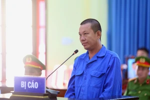 Đang xét xử kẻ bị cáo buộc sát hại 3 người trong gia đình người tình ở Tây Ninh