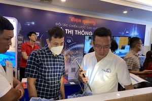 TP.HCM: Ra mắt nhiều ứng dụng thông minh trong lĩnh vực khách sạn