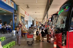 Bến xe miền Đông cũ, cửa ngõ phía Đông TP.HCM thông thoáng ngày 25 Tết