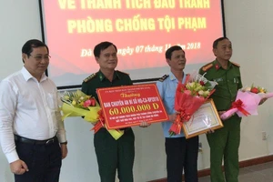 Công an Đà Nẵng truy bắt chủ mưu vụ buôn lậu ngà voi khủng