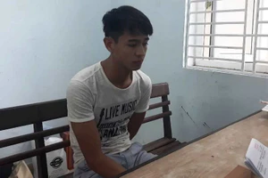 Bênh vợ hờ, ‘chồng mới’ chém chồng cũ đứt gân tay