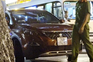 Đập kính ô tô, lấy 600 triệu đồng ngay trung tâm Đà Nẵng