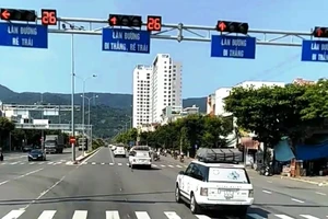 Tài xế Trung Nguyên vượt đèn đỏ ở Đà Nẵng đã nộp phạt