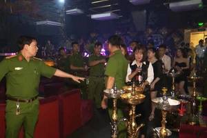 F3 Club vừa đổi tên lại phát hiện 35 người dương tính ma túy