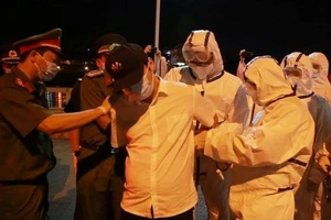 Bắt người đàn ông Trung Quốc trốn truy nã ở Đà Nẵng