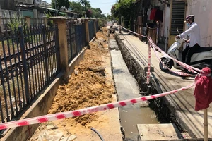 UBND quận Liên Chiểu xây dựng không phép xâm phạm đường sắt